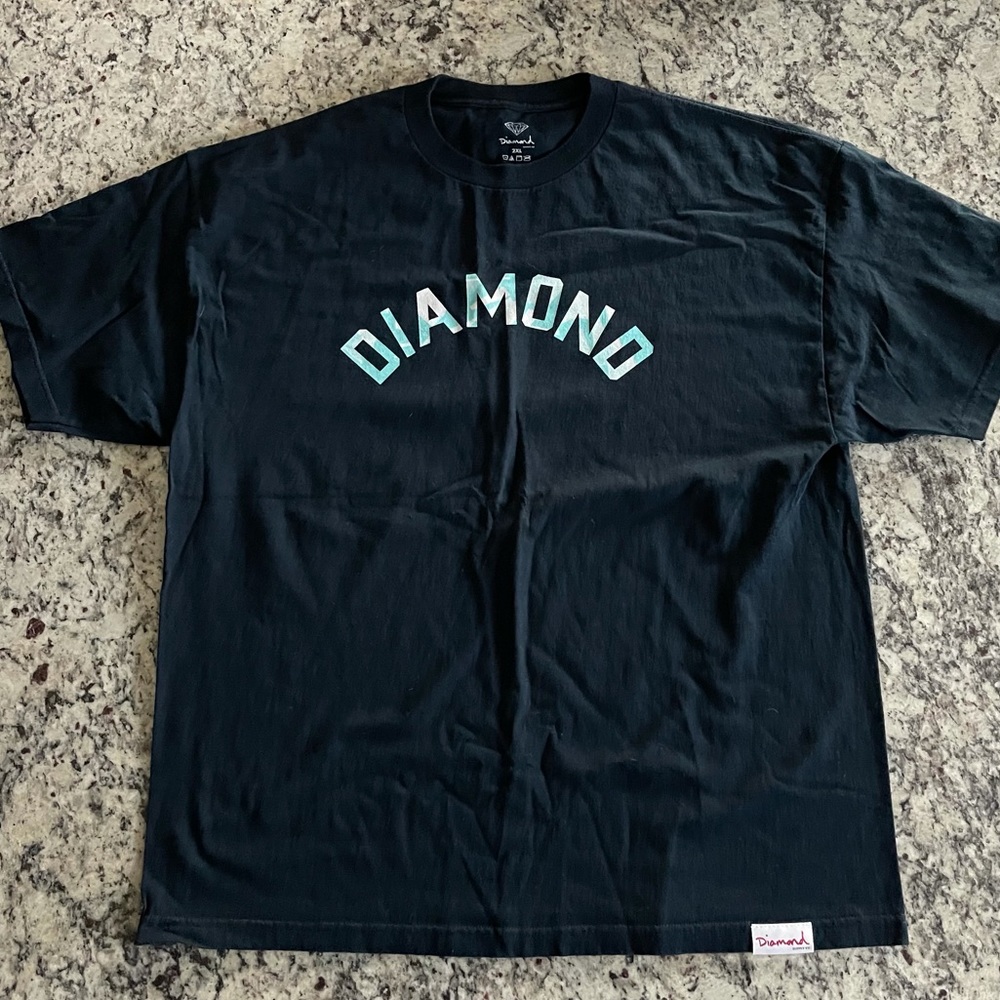 Men’s Diamond Supply Co shirt